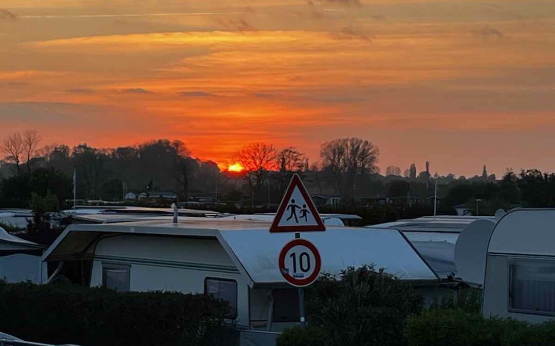 Ausflug mit dem Dachzelt (Heiligenhafen)