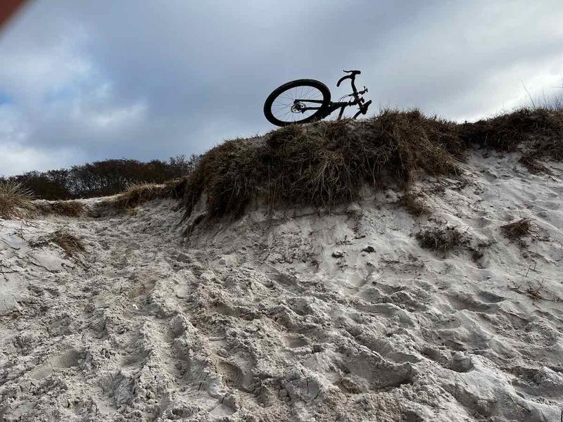 #lovingtailwind, #Outdoor, #Tagestour, #Abenteuer, #Ausflug, #Natur, #Bike,#Gravel, #Fahrradtour, #Meer, #Ostsee, #Strand, #Kalifornien, #Brasilien, #Laboe