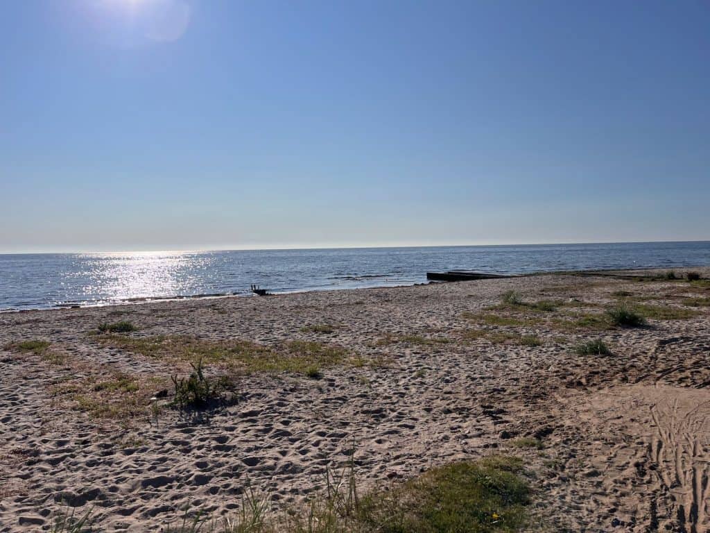Mitten an der Ostsee Radtour nach Grömitz Leerer Strand