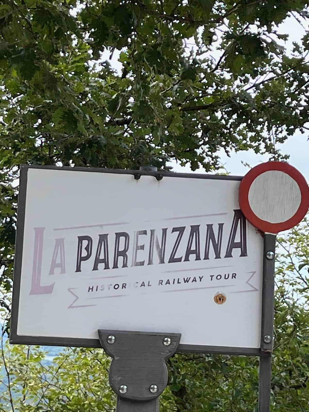#46_Kroatien Inhalt Tag 5 Schild der Parenzana als Symbol für den historischen Radweg